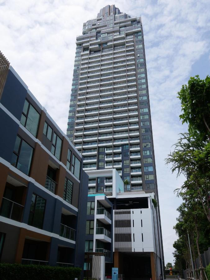 Aeras - The Ultimate Beachfront Experience Jomtien Beach Buitenkant foto